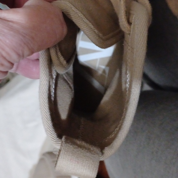 Zara, NWT, Tan High Top, Canvas, Lace up Boots. SZ 40 - 9 US. - Picture 6 of 8